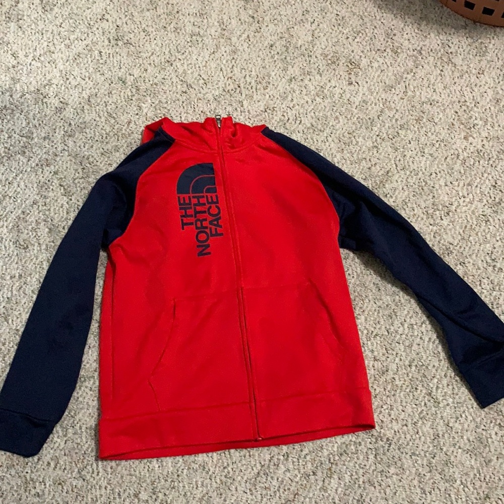 The North face sweatshirt